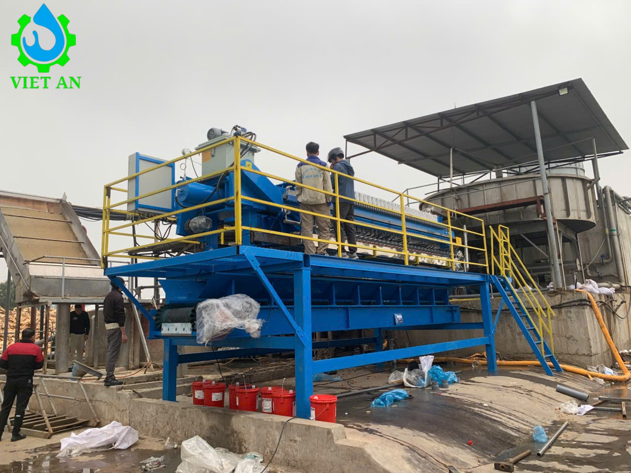 Máy ép bùn khung bản Việt An