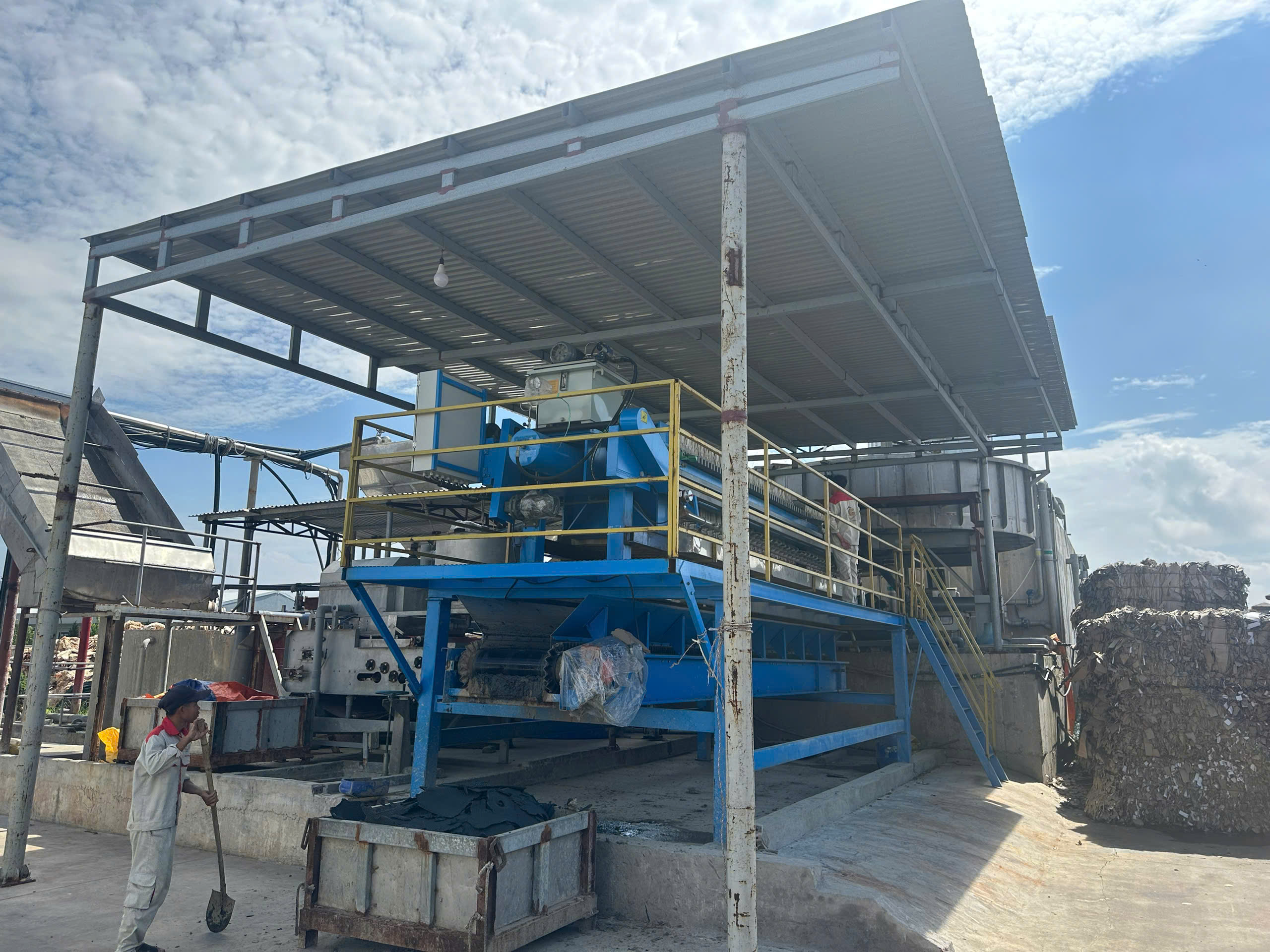 Máy ép bùn Khung bản