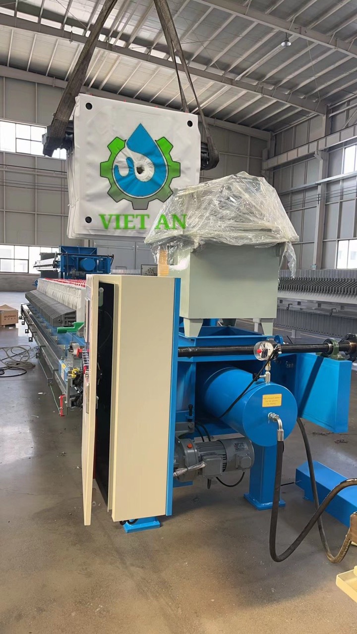 Vải lọc máy ép bùn