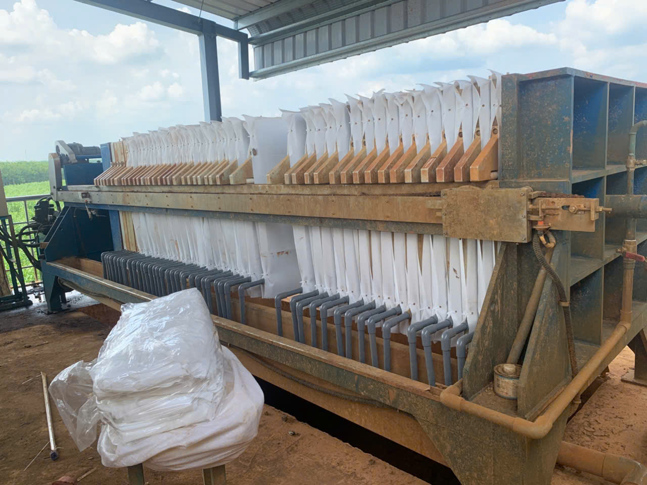 Thay thế vải lọc bùn