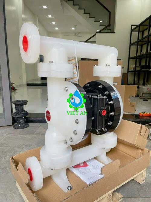 Bơm màng cho máy ép bùn