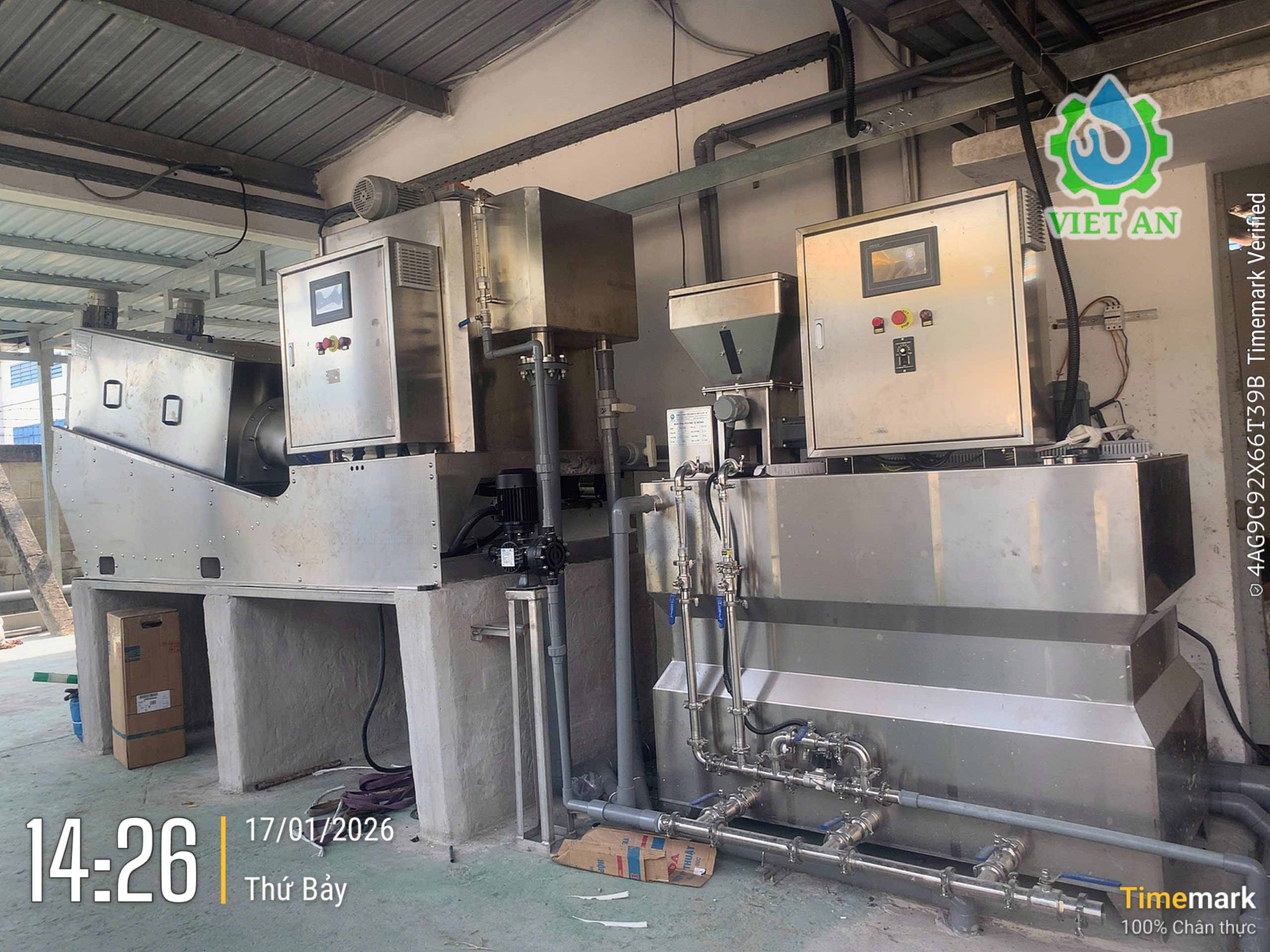 Máy ép bùn trục vít Việt An
